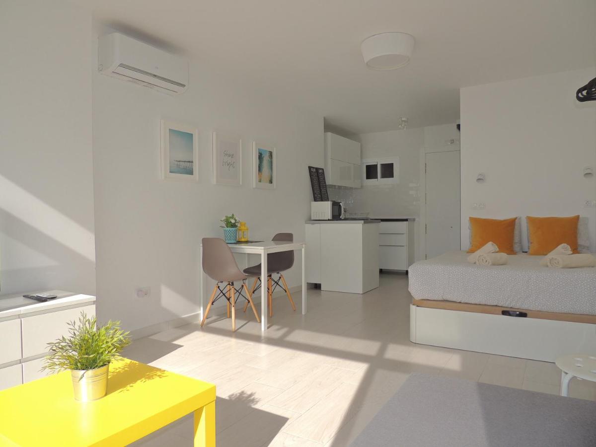 Puertosol Studio 102 Beach Playa - Sea Views Vistas Mar ベナルマデナ エクステリア 写真